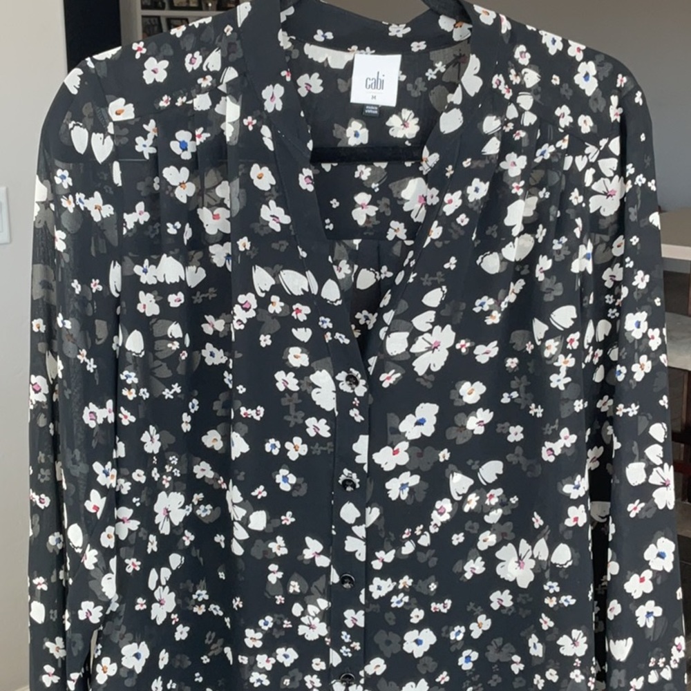 Cabi Delight Top Euc - image 3